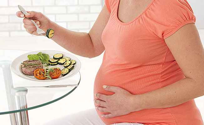 Makanan Yang Sebaiknya Dihindari Sebelum Kehamilan