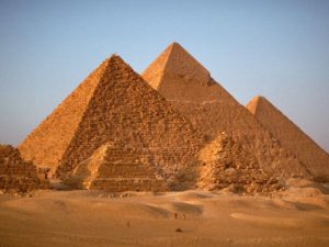 Tempat Terbaik Untuk Dikunjungi di Mesir